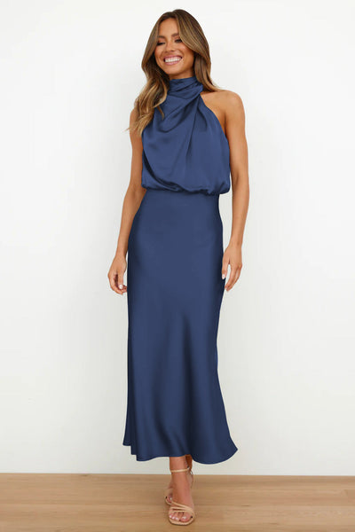 Eva - Lang Kjole med Halterneck