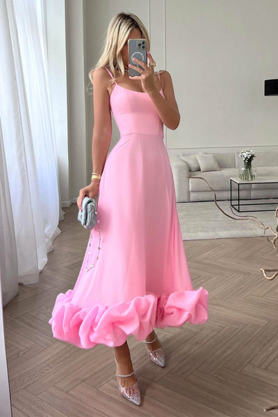 Ariana | Yndefuld, flagrende kjole