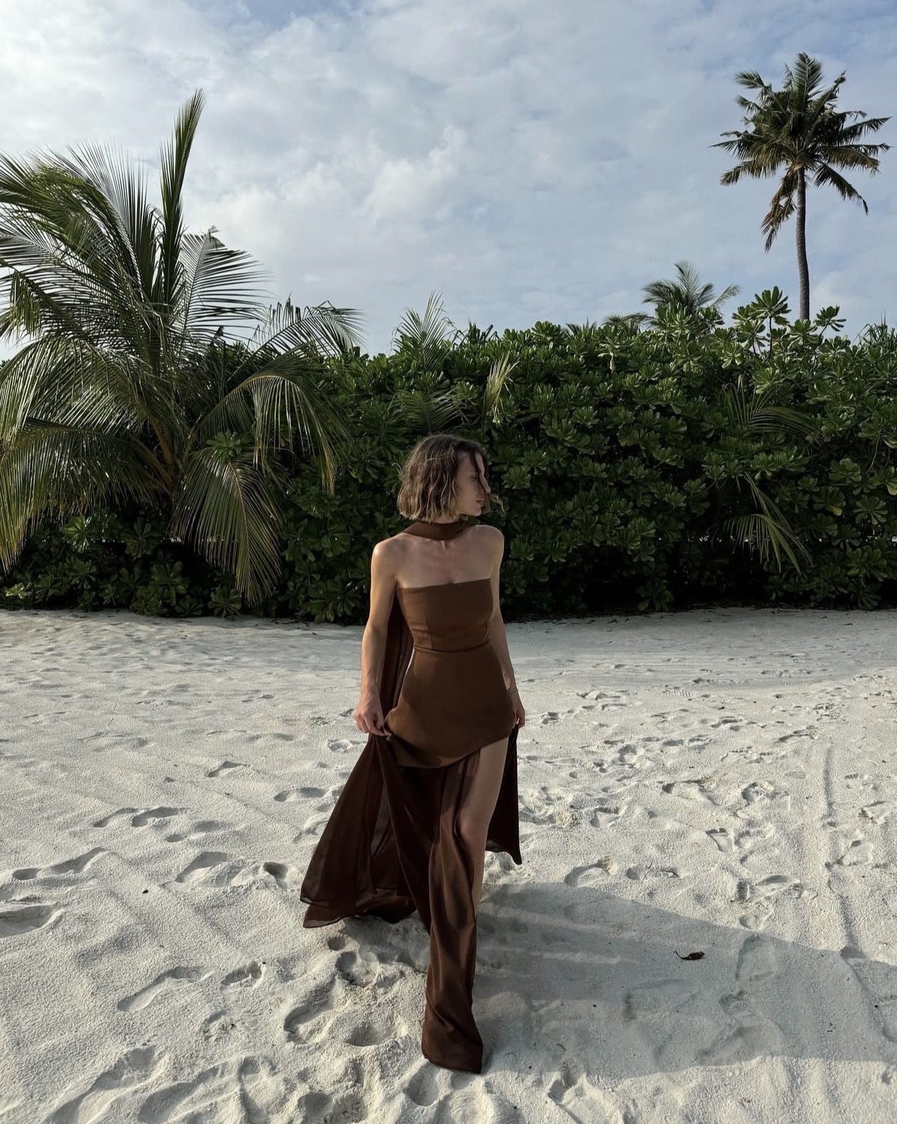 Ariadne - Stropløs Patchwork Mesh Asymmetrisk Maxikjole
