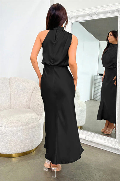 Eva - Lang Kjole med Halterneck