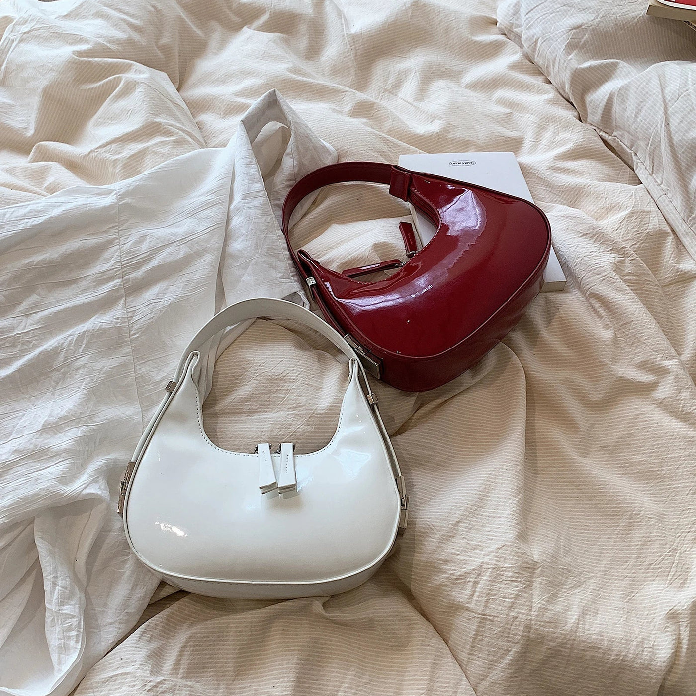bella™ – vintage halvmåne skuldertaske