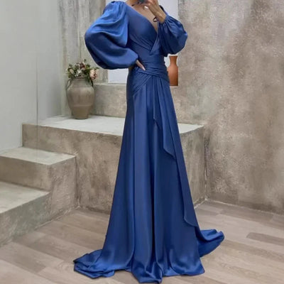 Aubrie - Elegant, flagrende maxikjole