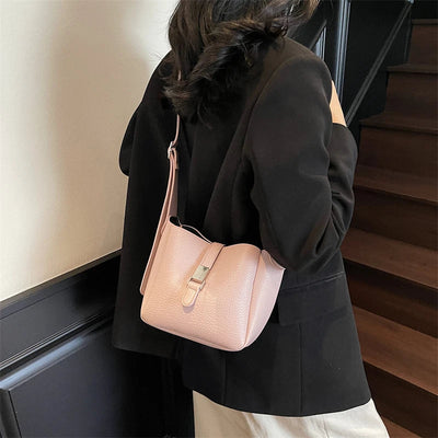 iris™ – moderne bucket taske i læderlook