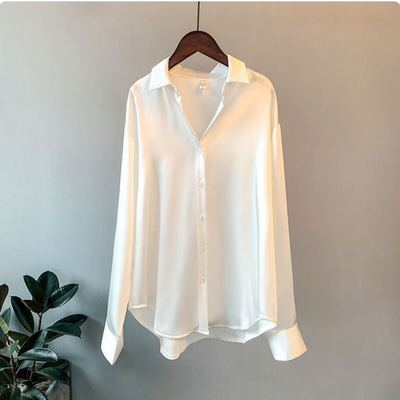 Olivia - Langærmet Luksuriøs Satinbluse 