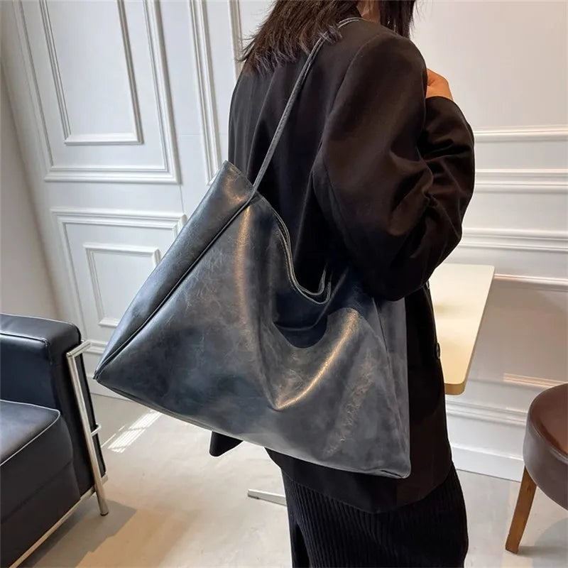 lisa™ – rummelig brun tote taske i læderlook