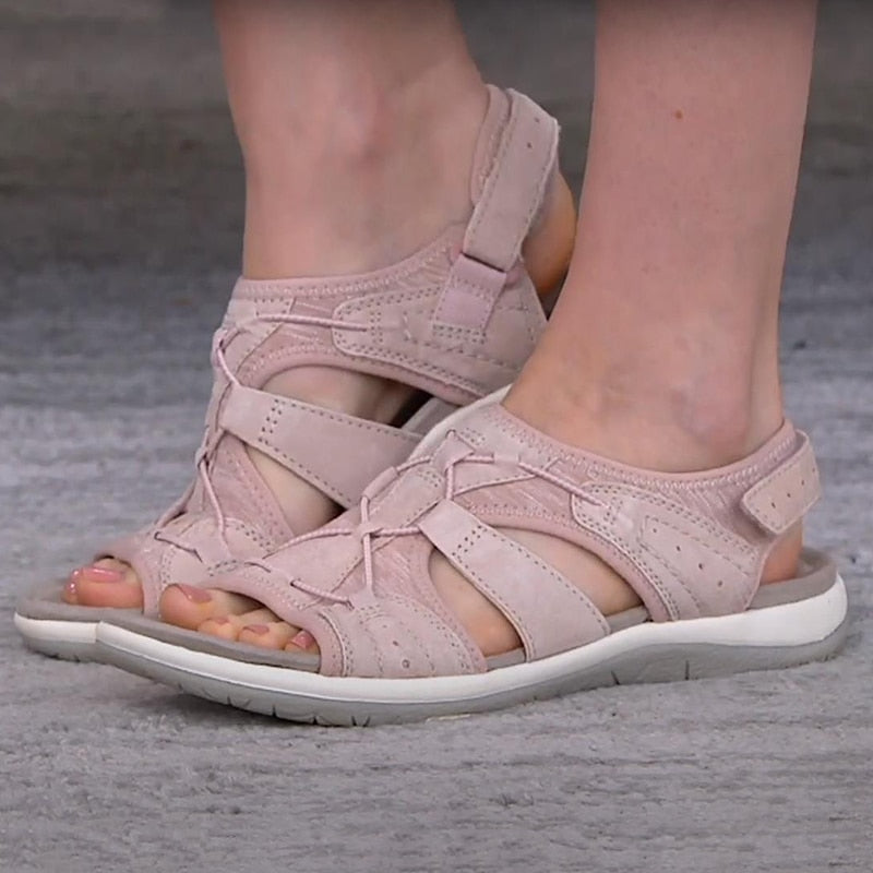 Ariana – Stilfulde, justerbare sommersandaler med svangstøtte 