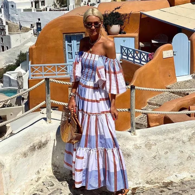 Seraphina - Luksuriøs maxikjole med off-shoulder-print og mexicansk print