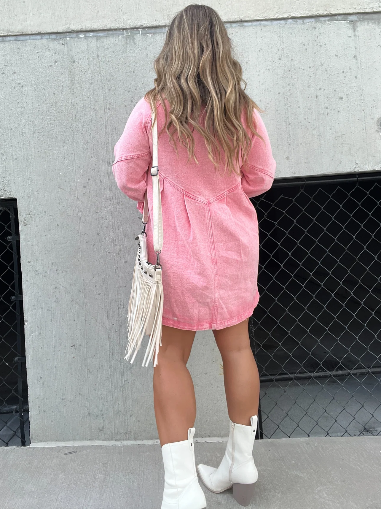 Galilea - Chic Midi-kjole i denim med nedadgående krave